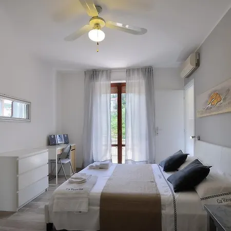 公寓 卡萨丽米蒂亚酒店 *